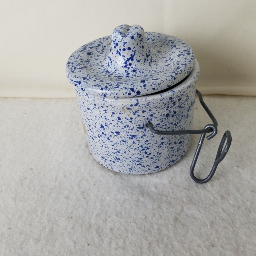 Stoneware Crock Small Blue Spatterware Lid Wire Handle vintage Farmcore butter - Picture 4 of 8